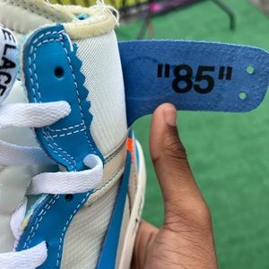 Jordan 1 Retro High Off-White University Blue